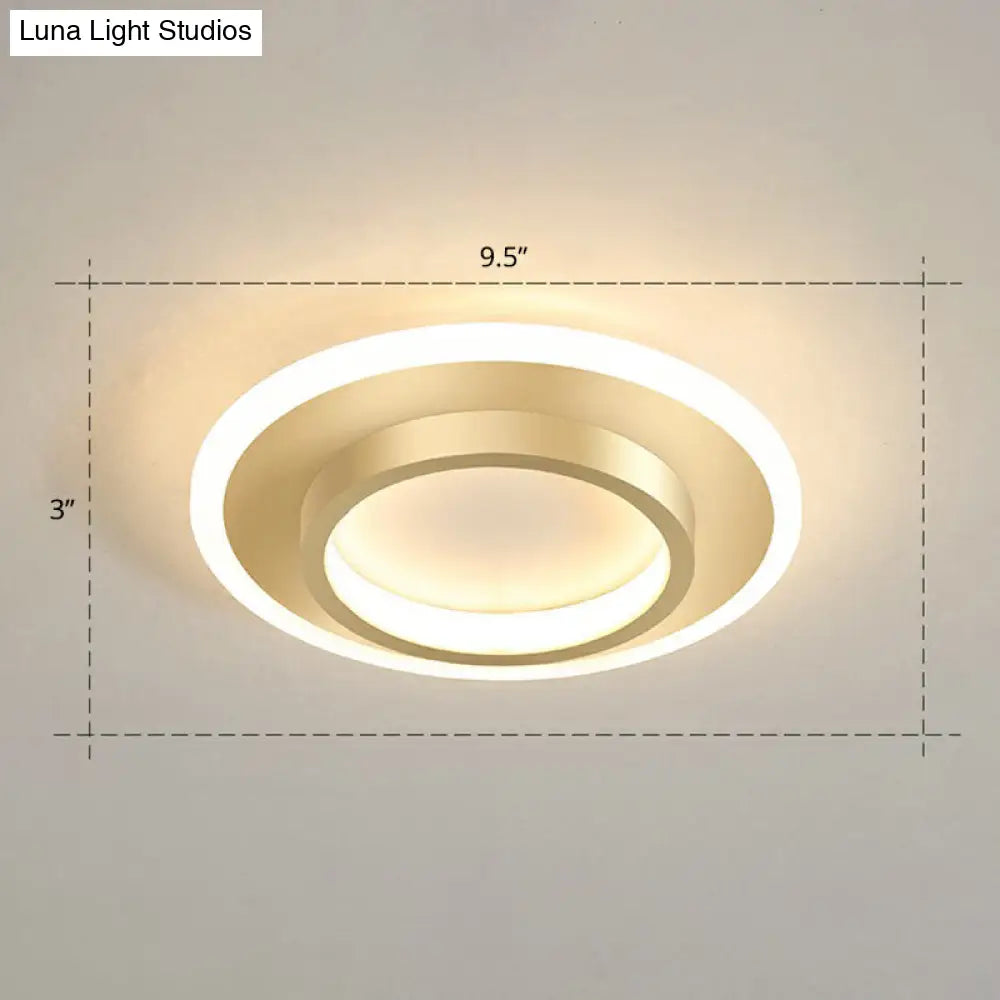 Minimalist Geometric Flushmount Ceiling Lamp - Sleek Metal Corridor Light Gold / Warm Round