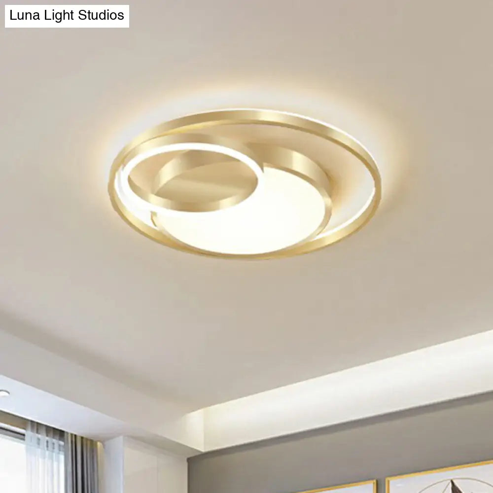 Minimalist Gold Round Metal Led Flush Mount Light For Bedroom Ceiling Lighting