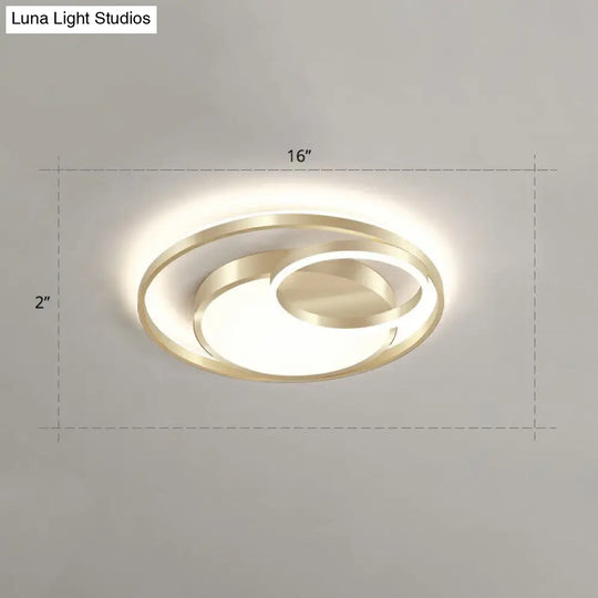 Minimalist Gold Round Metal Led Flush Mount Light For Bedroom Ceiling Lighting / 16 Remote Control