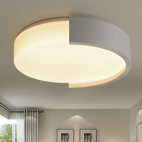 Minimalist Led Ceiling Light For Bedrooms - Round White Flush Mount / 16’ Warm