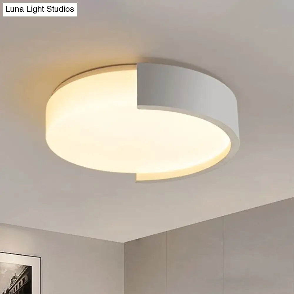 Minimalist Led Ceiling Light For Bedrooms - Round White Flush Mount