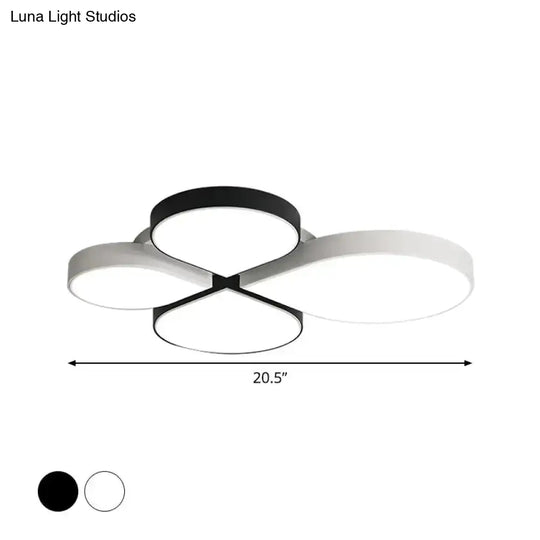 Minimalist Led Ceiling Light With 4-Leaf Clover Design In Black/White - Warm/White 20.5’/23.5’ Width