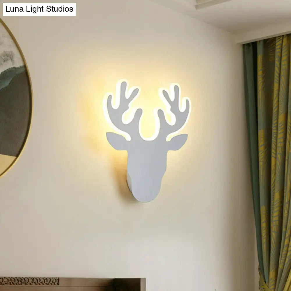 Minimalist Led Wall Sconce Light For Shaded Living Room - Mounted Acrylic Lighting