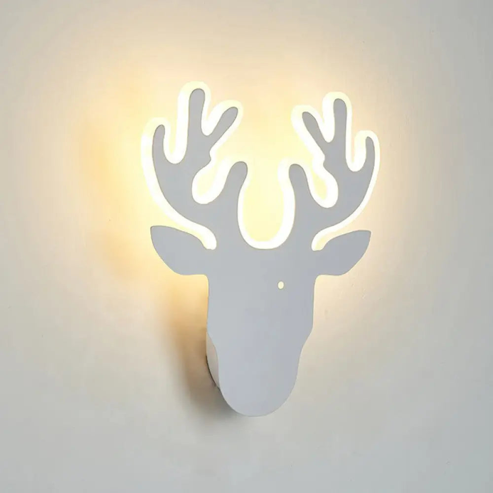 Minimalist Led Wall Sconce Light For Shaded Living Room - Mounted Acrylic Lighting White / A