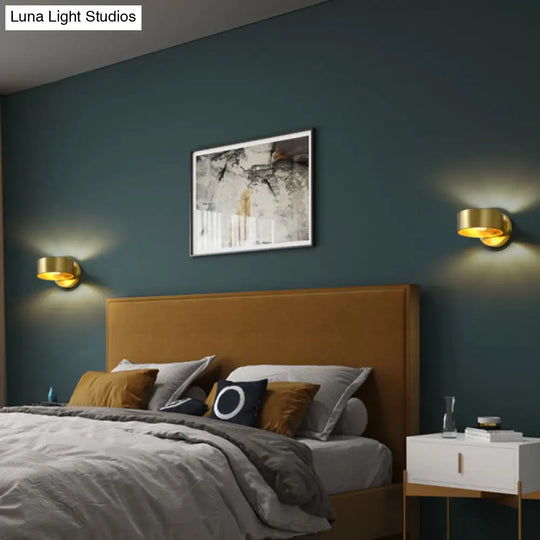 Minimalist Metal Circle Wall Lamp - Brass Sconce Lighting For Bedroom