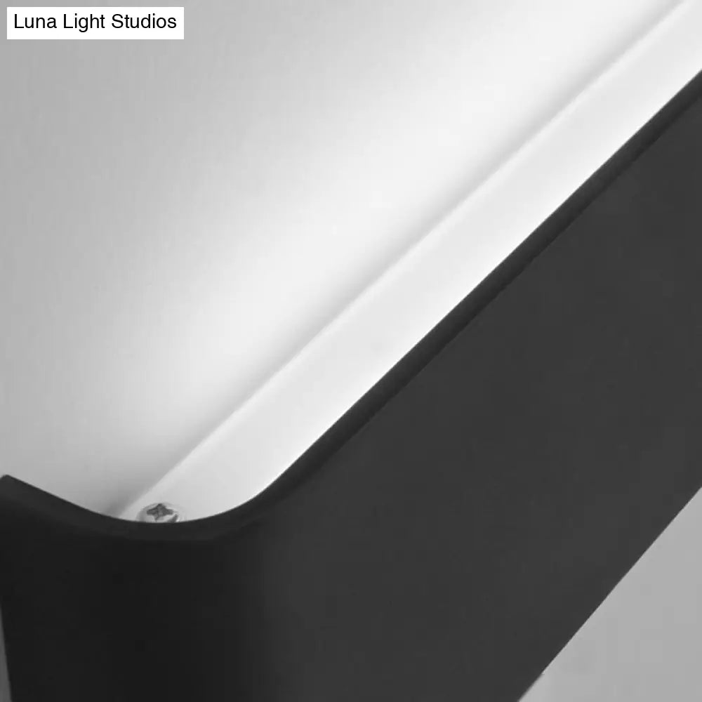 Minimalist Metal Led Rectangle Wall Light In Black/Silver Warm/White Lighting - 6/10 Dia. Living