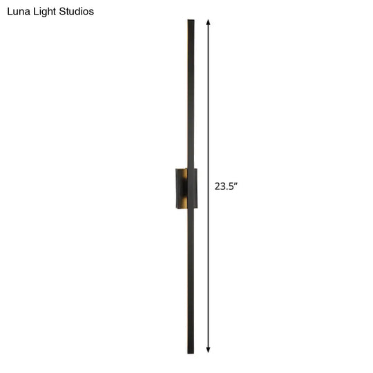 Minimalist Metal Led Wall Sconce Light In Black For Drawing Room