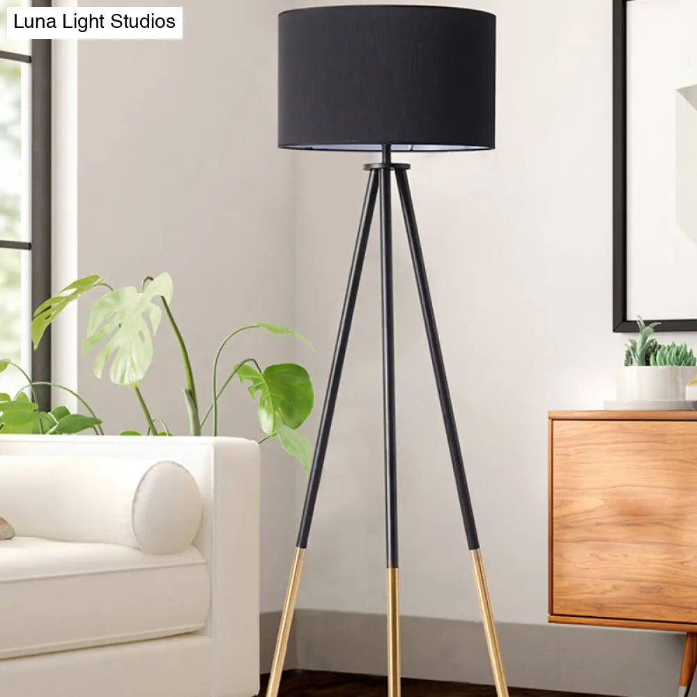 Minimalist Metal Tripod Floor Lamp With Drum Fabric Shade