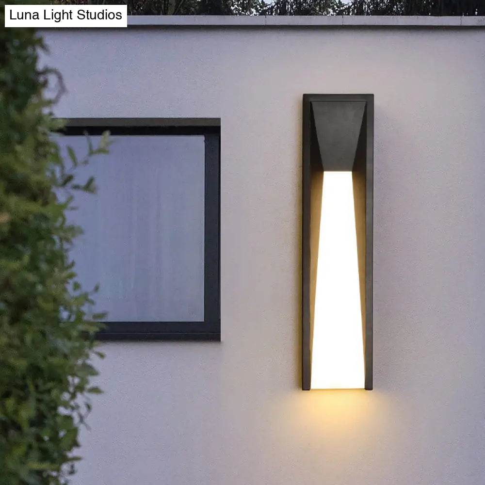 Minimalist Rectangular Acrylic Led Wall Light For Courtyard