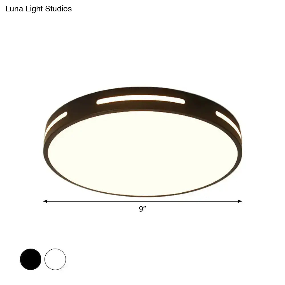 Minimalist Round Ultra-Thin Led Bedroom Ceiling Lamp In Black/White Various Sizes