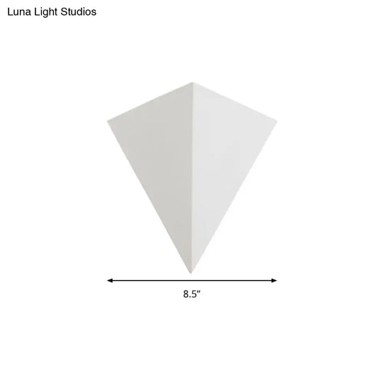 Minimalist Triangle Metallic Wall Lamp With Led Warm/White Lighting For Living Room