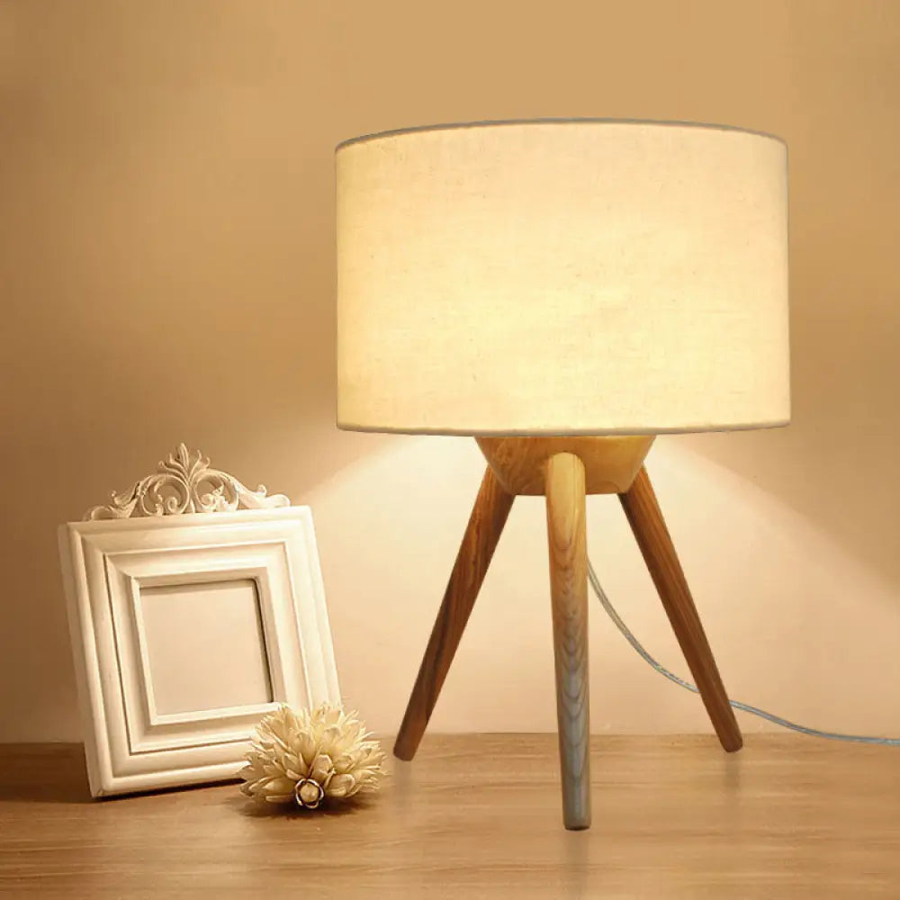 Minimalist Tripod Night Lamp With Drum Shade And Wood Base - Perfect For Single Bedrooms