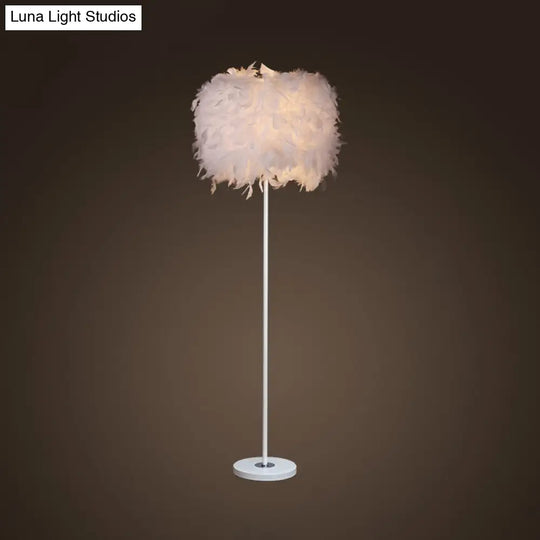 Minimalist White/Chrome Living Room Floor Lamp - Single-Bulb Standing Light With Feather Shade