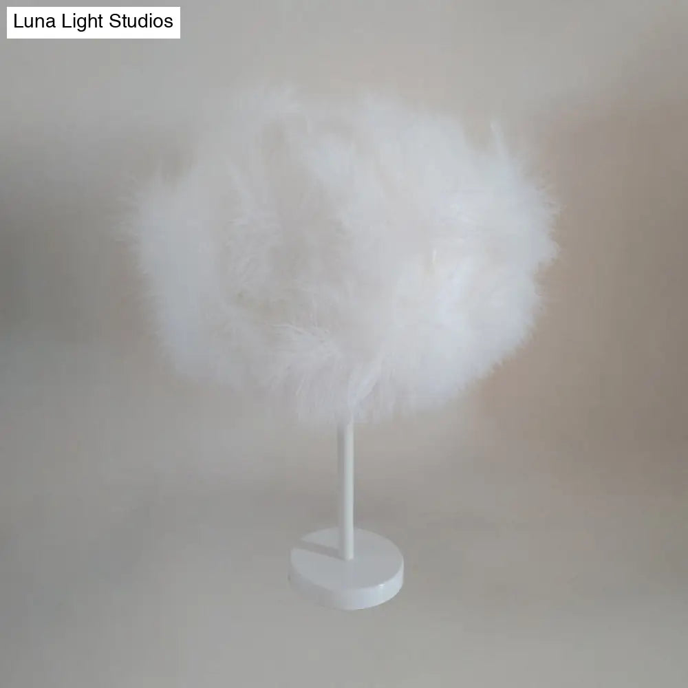 Minimalist White Feather Candy Floss Night Lamp - Table Stand Light