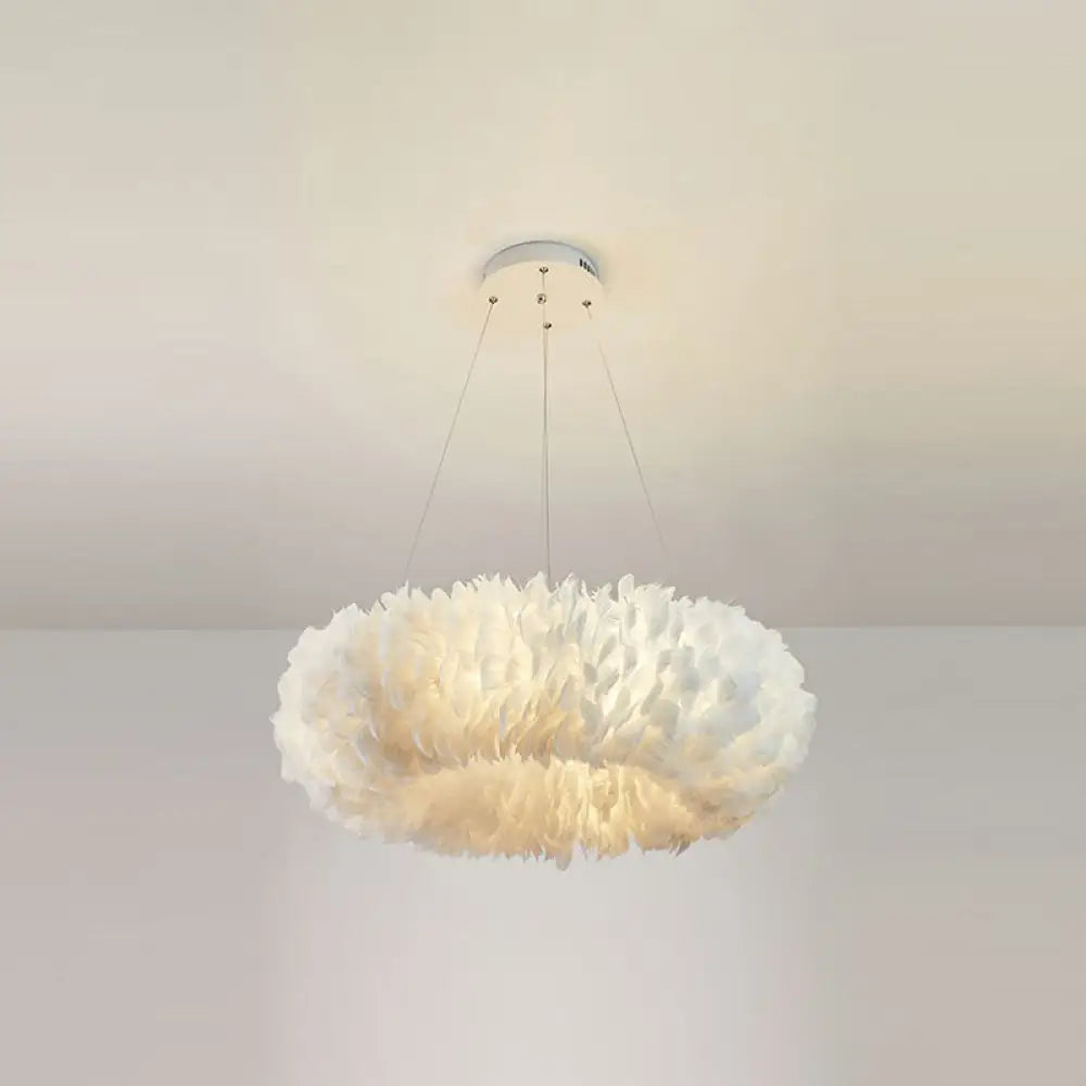 Minimalist White Feather Chandelier Pendant Light For Girls’ Bedroom / 19.5’ Circline