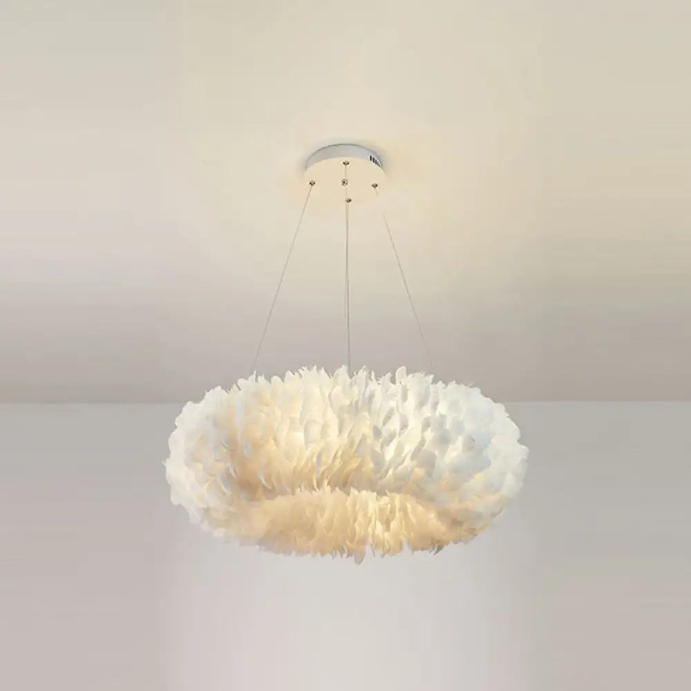 Minimalist White Feather Chandelier Pendant Light For Girls’ Bedroom / 23.5’ Circline