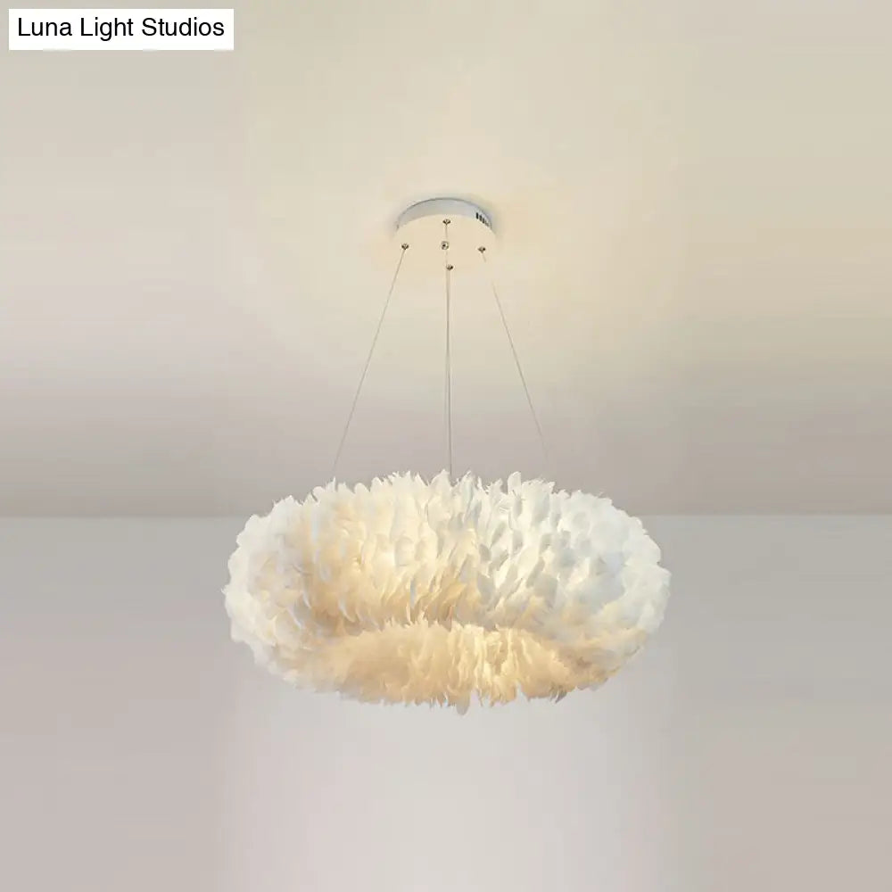 Feather Chandelier Pendant Light - Stylish And Simple Bedroom Hanging Fixture In White / 19.5