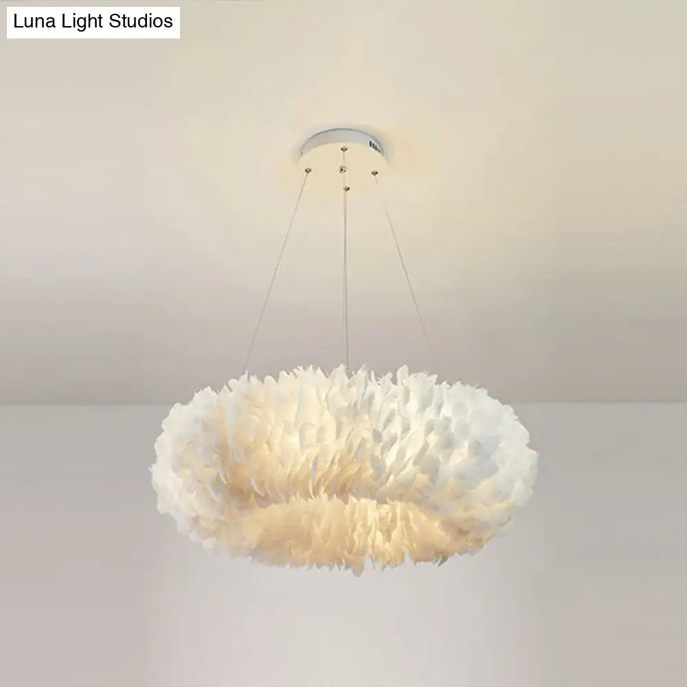 Feather Chandelier Pendant Light - Stylish And Simple Bedroom Hanging Fixture In White / 27.5