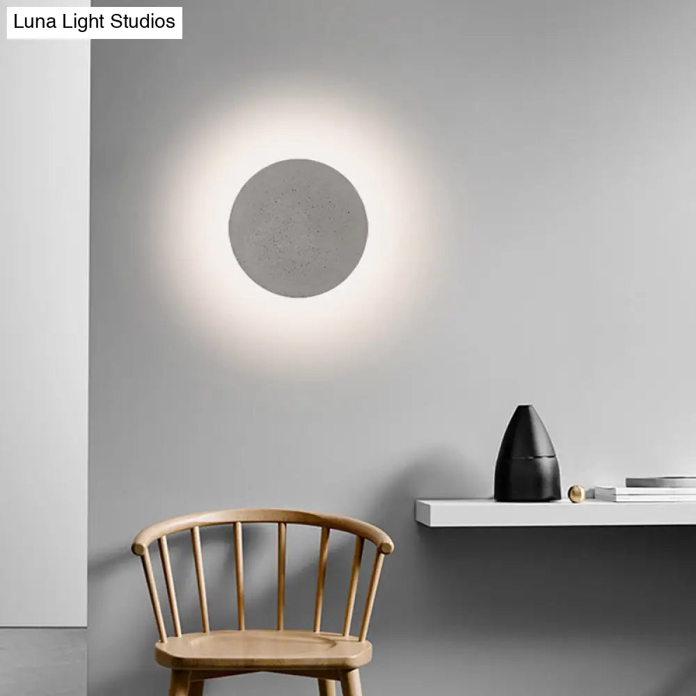 Minimalistic Cement Grey Led Wall Sconce Light For Bedside - Flat Round Mount