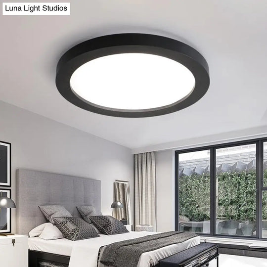 Minimalistic Led Black Flush Mount Ceiling Light Fixture - Plate Metal Recessed Diffuser 14/18/21.5