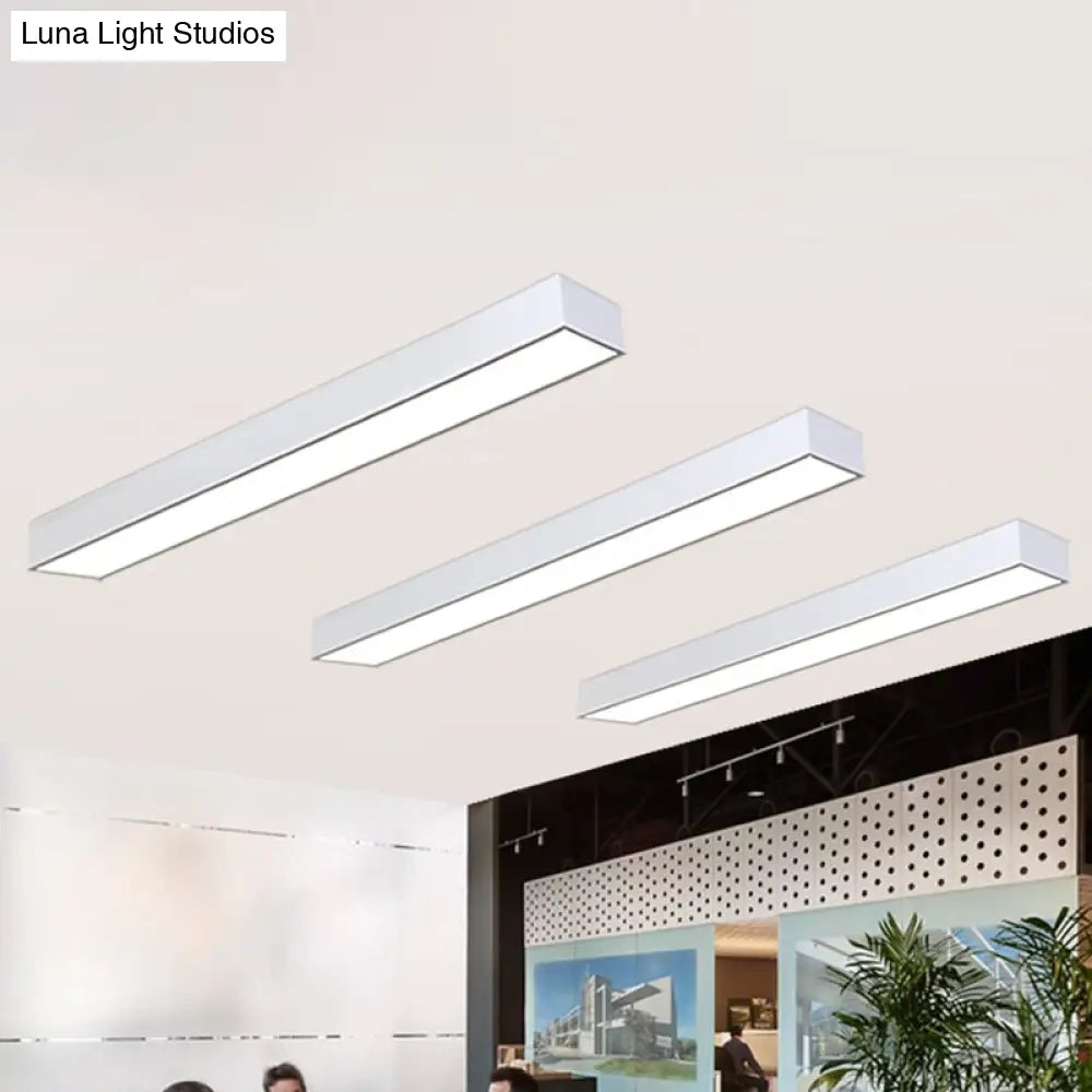 Minimalistic Led Ceiling Light Fixture - Pole Shaped Office Flush Mount White / Small 35.5