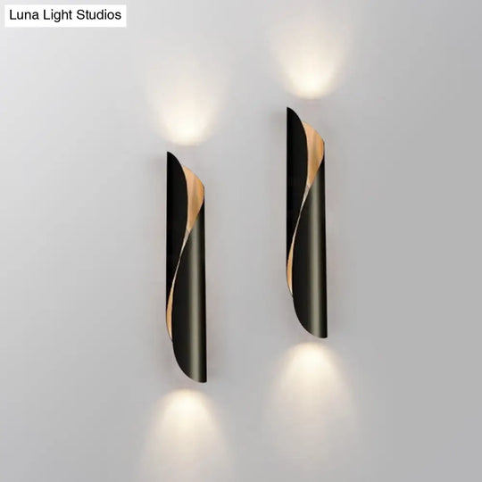 Minimalistic Metal Corridor Wall Sconce Light - 2-Head Scroll Fixture