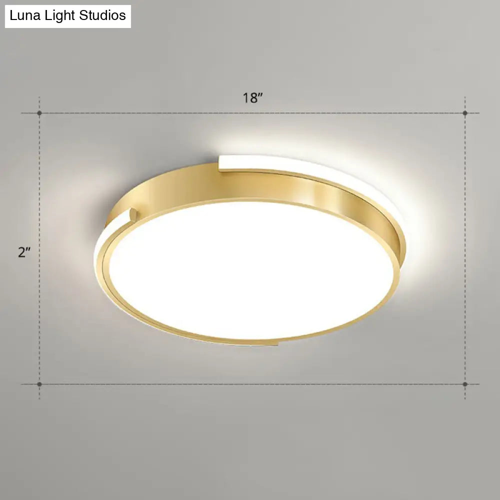 Minimalistic Metallic Geometric Led Ceiling Lamp In Brushed Gold Finish / White Round