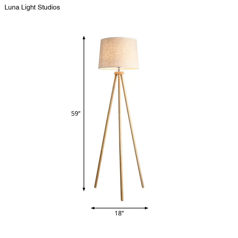 Minimalistic Tripod Floor Lamp With White Drum Shade - 1 Light Fabric