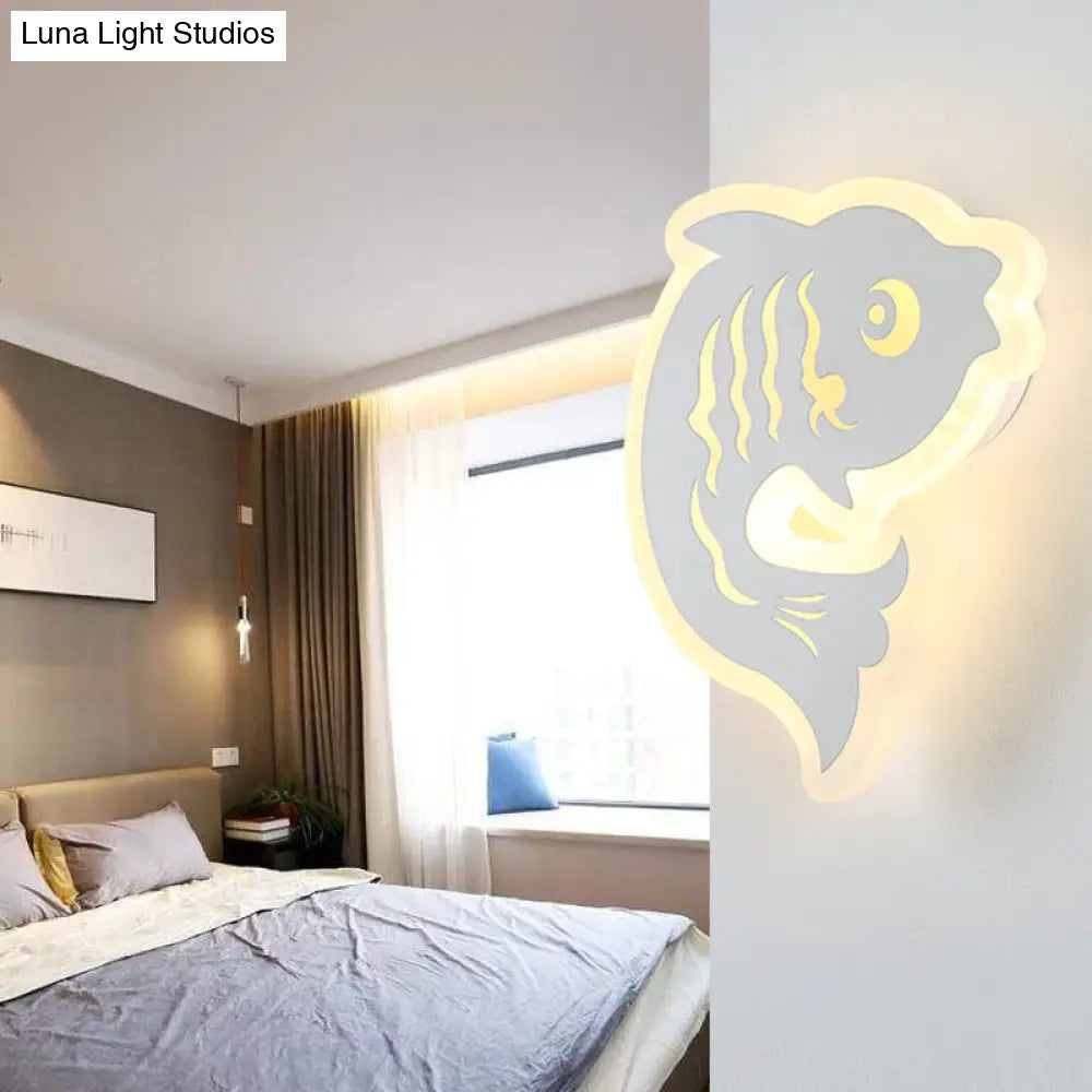 Modern Acrylic Animal Led Wall Sconce - White Finish For Hallway Illumination