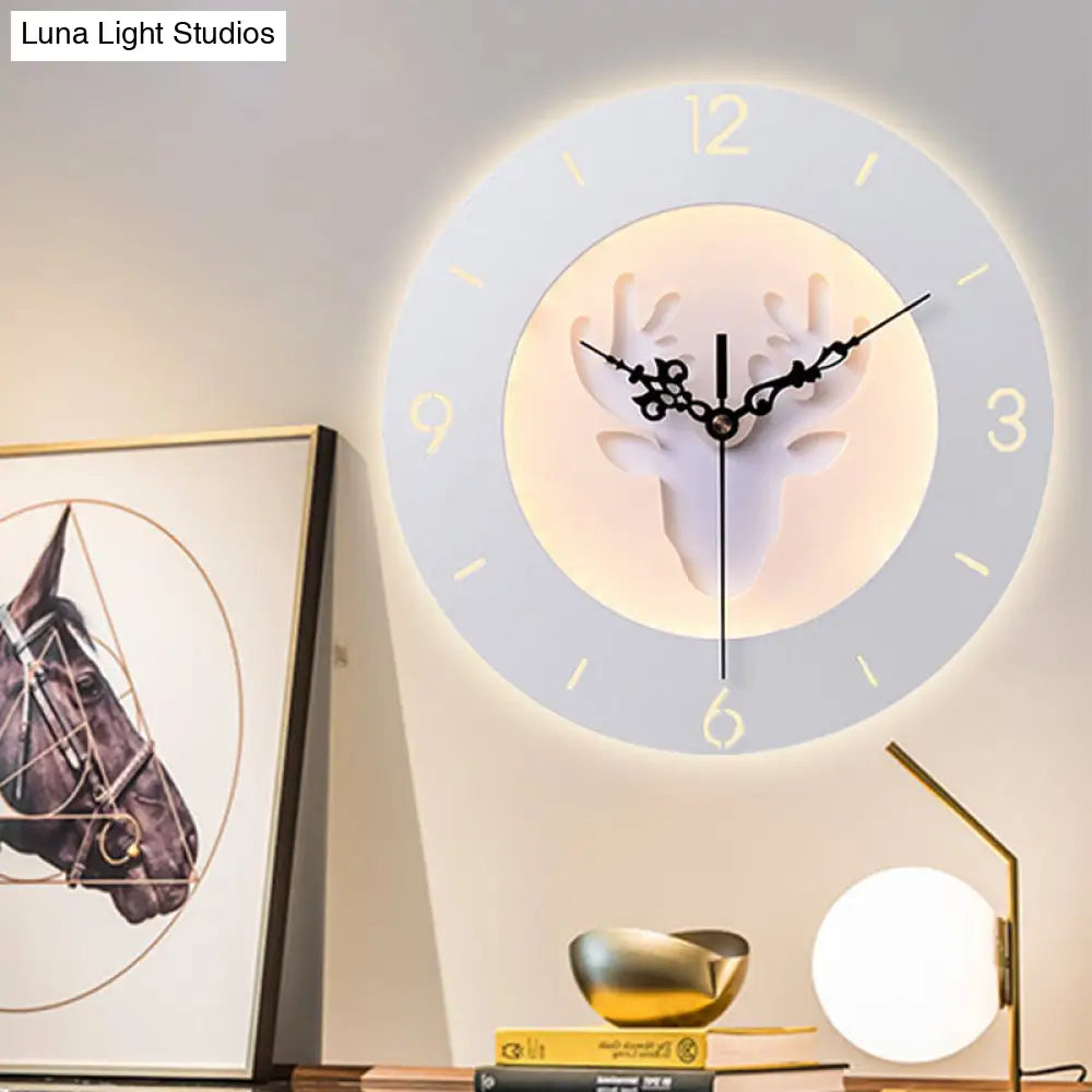 Modern Acrylic Antlers Wall Light With Led Clock - White For Office Or Bedroom