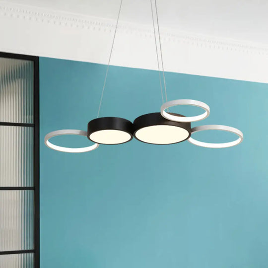 Modern Acrylic Black And White Round Chandelier - Led Suspension Light For Dining Room Warm/White