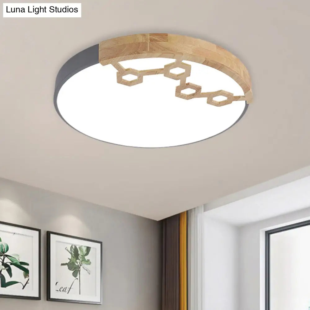 Modern Acrylic Circle Flush Ceiling Light With Wood Design - Led Spotlight In Grey/White/Green