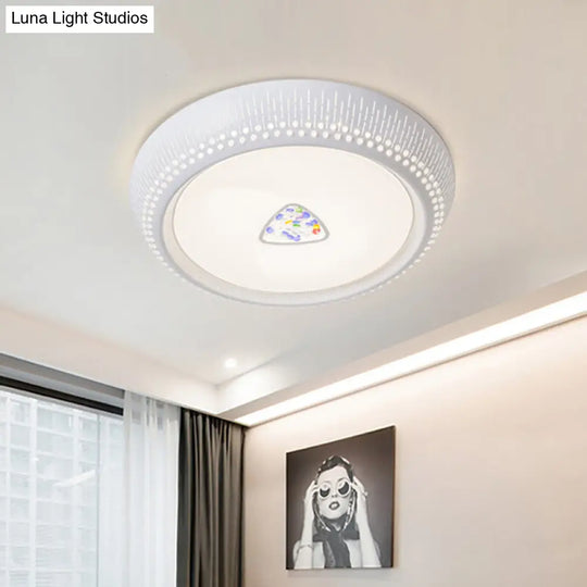 Modern Acrylic Led Flush Mount Ceiling Light - White 23/31 Wide