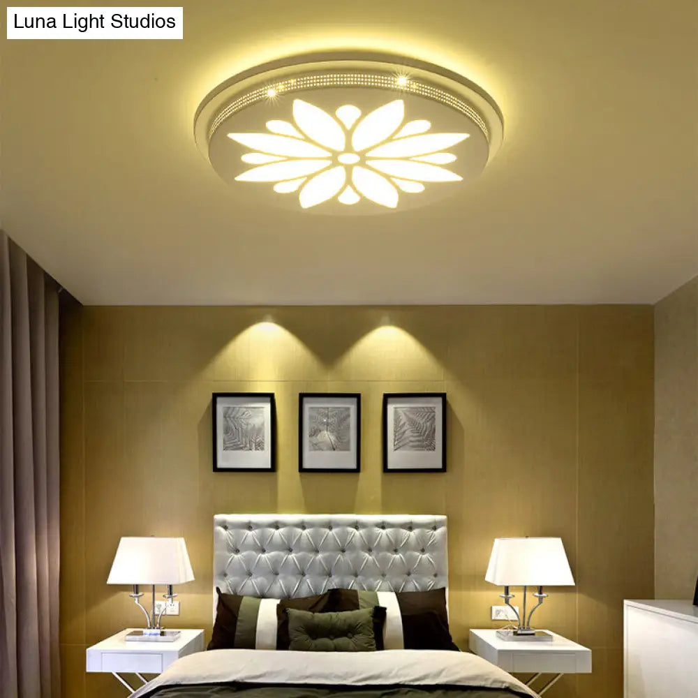 Modern Acrylic Led Flushmount Flower Ceiling Light For Dining Room And Bedroom