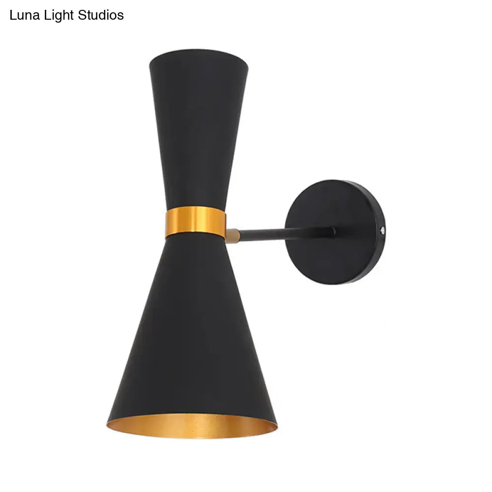 Modern Black And White Cocktail Shaker Sconce Lamp: Wall Mounted Metal Lighting With Rotatable Joint