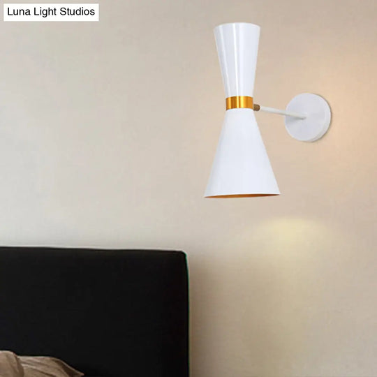 Modern Black And White Cocktail Shaker Sconce Lamp: Wall Mounted Metal Lighting With Rotatable Joint