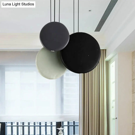 Modern Black And White Pendant Lights With Round Resin Shade