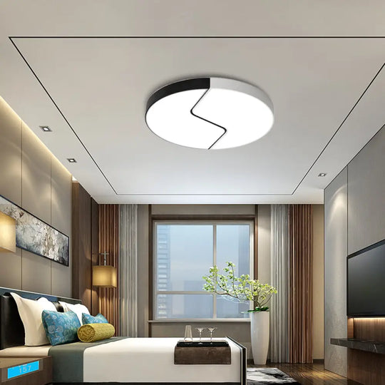 Modern Black And White Round Flushmount Metal 2 - Light Led Ceiling Light - 19.5’ W Warm/White /