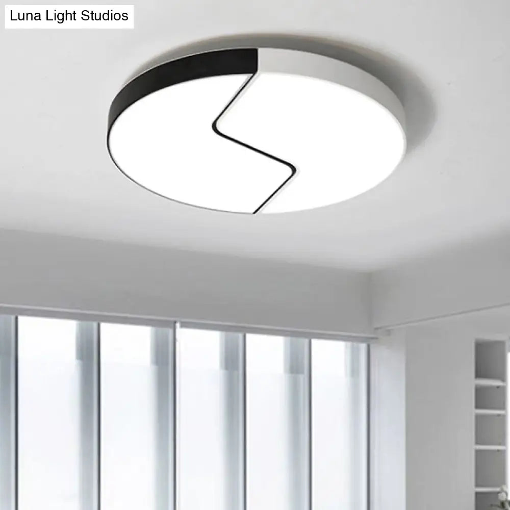 Modern Black And White Round Flushmount Metal 2 - Light Led Ceiling Light - 19.5’ W Warm/White