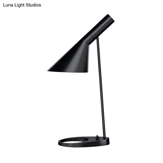 Modern Black Bedside Table Lamp With Flared Metal Shade - 1 Bulb