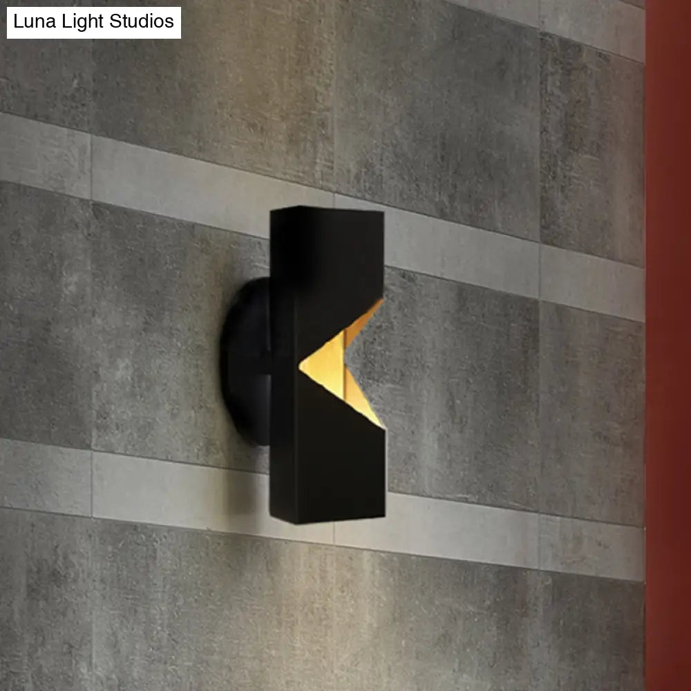 Modern Black Geometric Led Sconce For Bedroom Wall Mounting With Iron Shade