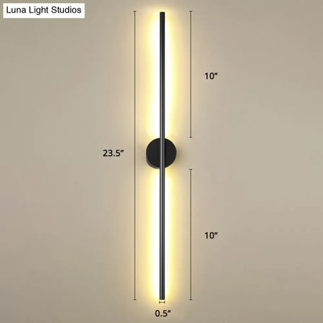 Modern Black Led Wall Sconce For Living Room - Stylish Metallic Fixture