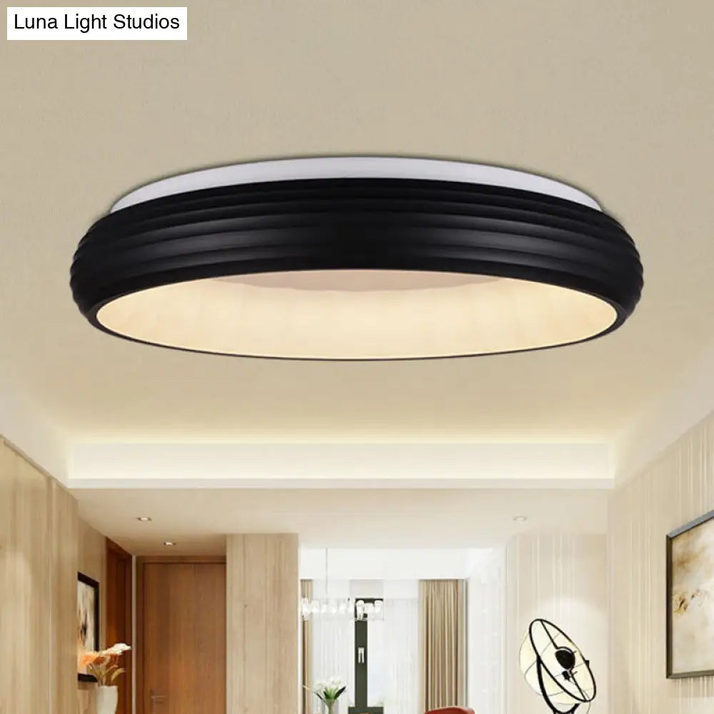 Modern Black Metal Led Ceiling Lamp For Living Room - 19/25 Wide Round Flush Mount Fixture