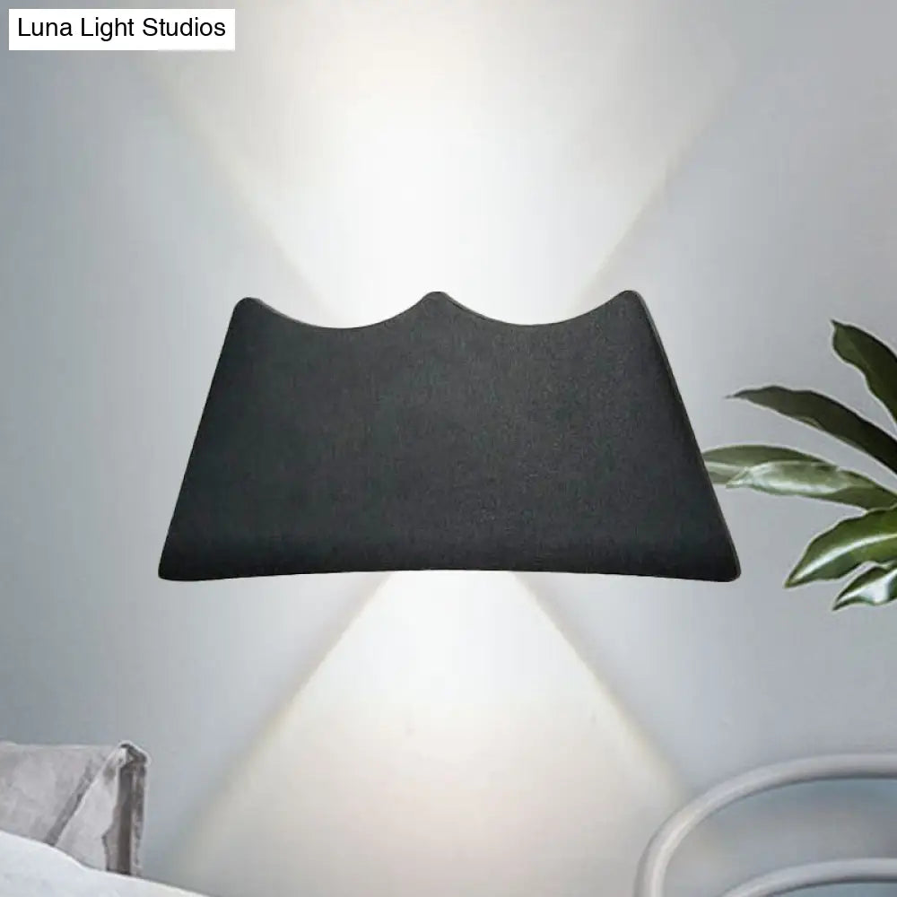 Modern Black Trapezoid Led Wall Sconce Light For Bedroom With Warm/White Lighting