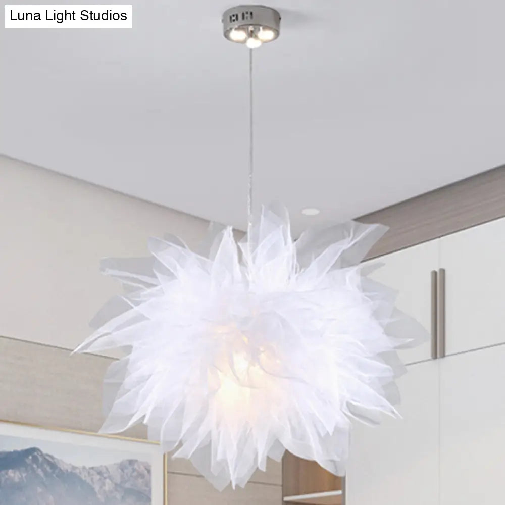 Blossom Hanging Light: Modern Hand-Sewn Cotton Yarn Lamp For Bedroom Ceiling In White/Pink