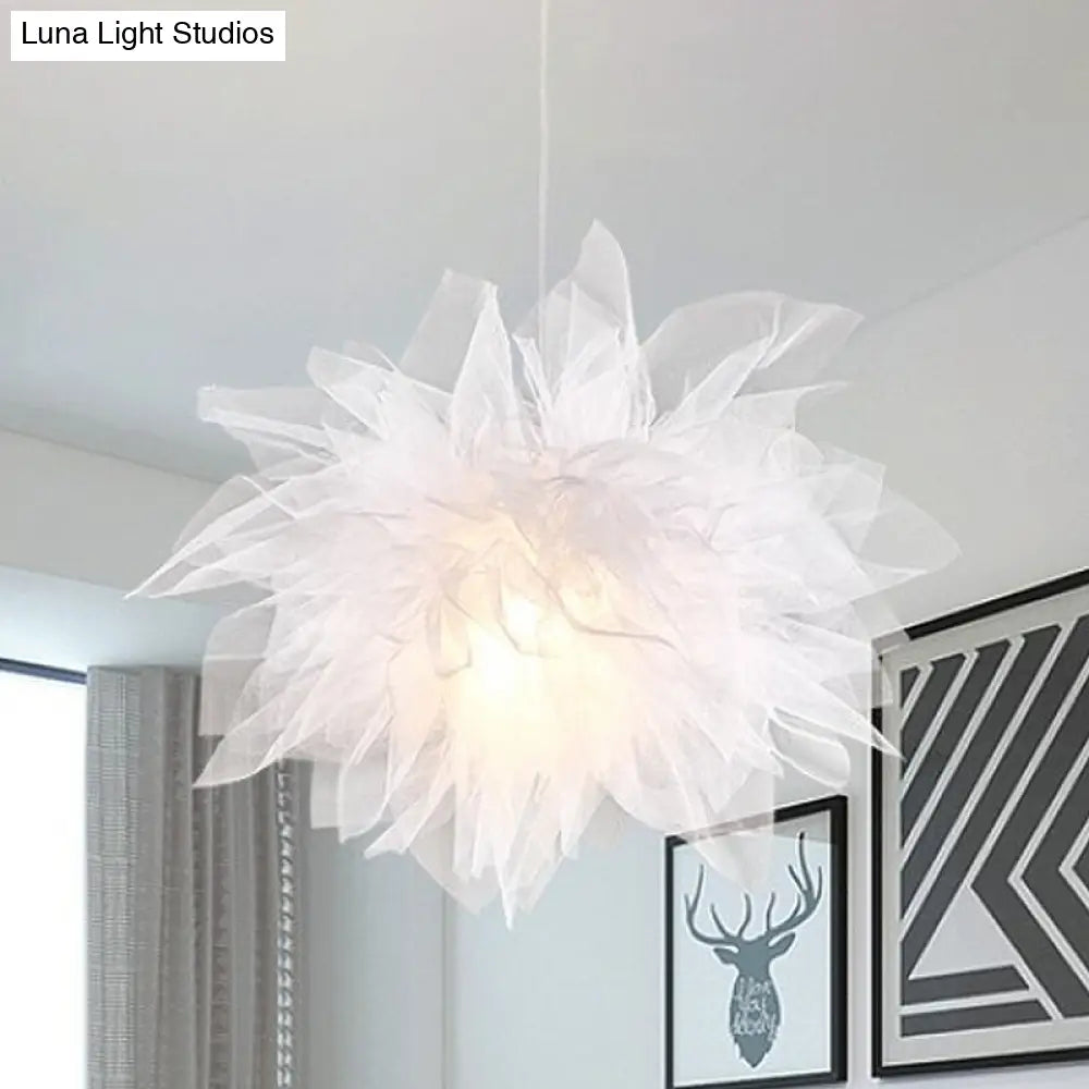 Blossom Hanging Light: Modern Hand-Sewn Cotton Yarn Lamp For Bedroom Ceiling In White/Pink White