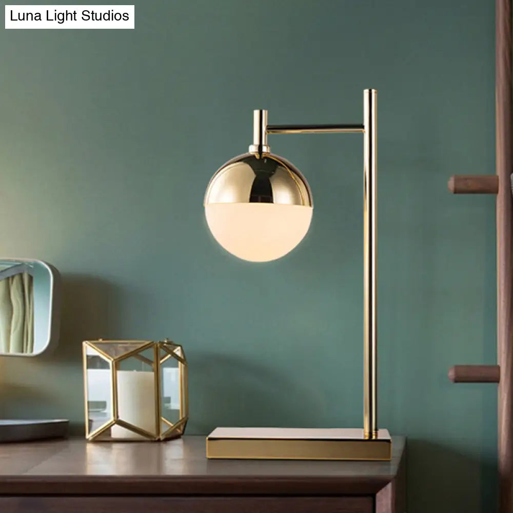 Modern Brass Nightstand Lamp - 1 Head Bedroom Table Light