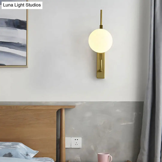 Modern Brass Wall Sconce With Sphere Glass Shade - Led Bedroom Lighting In Smoky/White/Amber