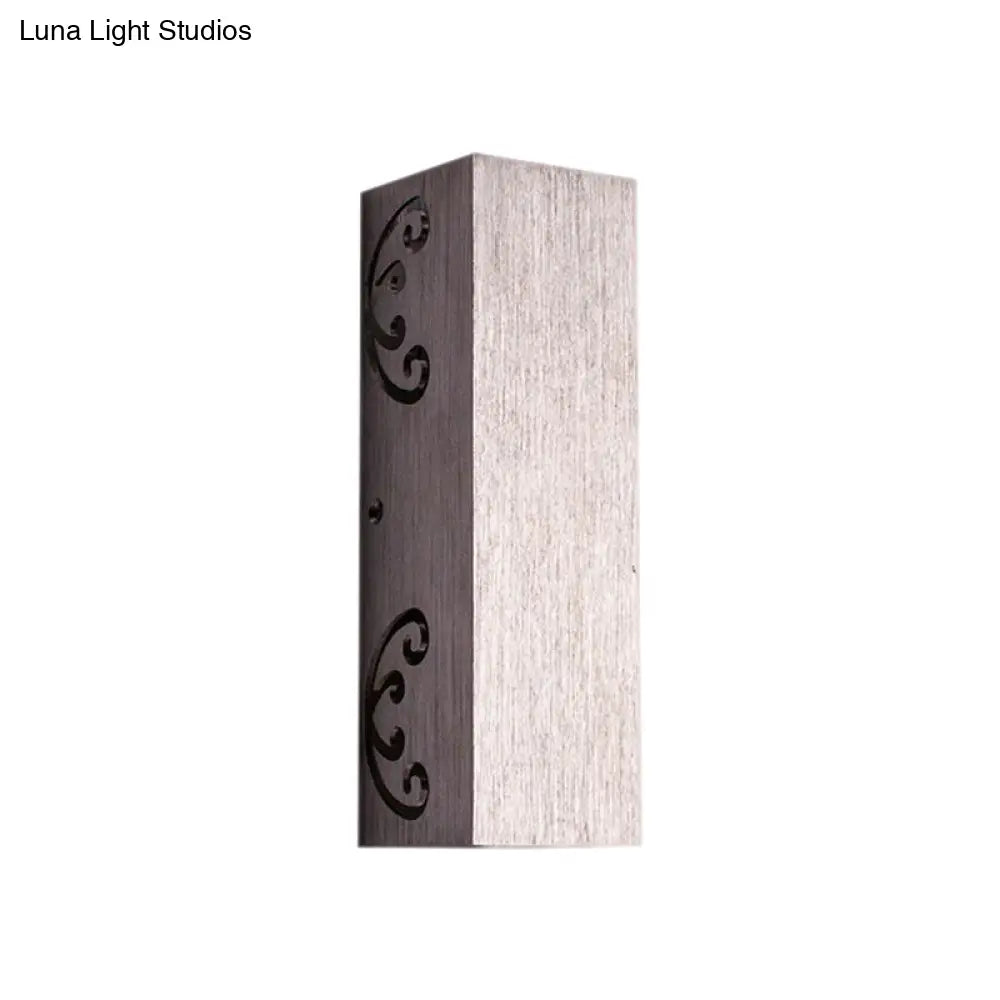 Modern Brushed Silver Led Wall Sconce With 3D Butterfly Design - 2/6 Watt