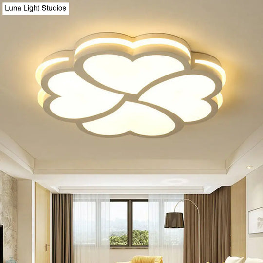 Modern Clover Shaped Bedroom Led Flush Mount Ceiling Light In White / Warm